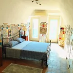 Maya : Casa Rustica Con Vista Panoramica