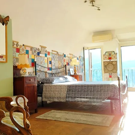 Maya : Casa Rustica Con Vista Panoramica *